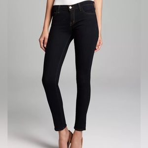 J Brand 811 skinny jeans in Ink wash